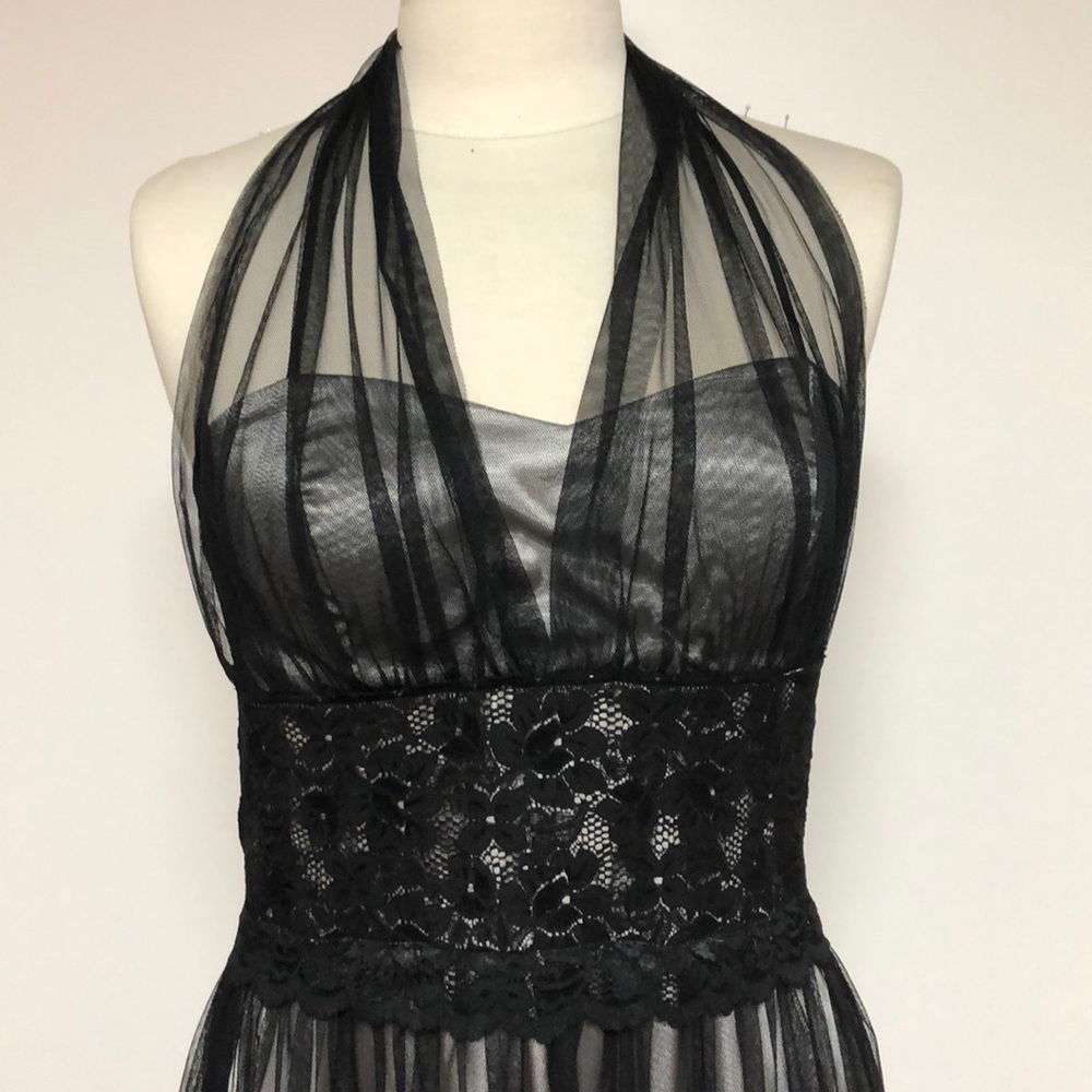 Ladies gray with tulle overlay dress